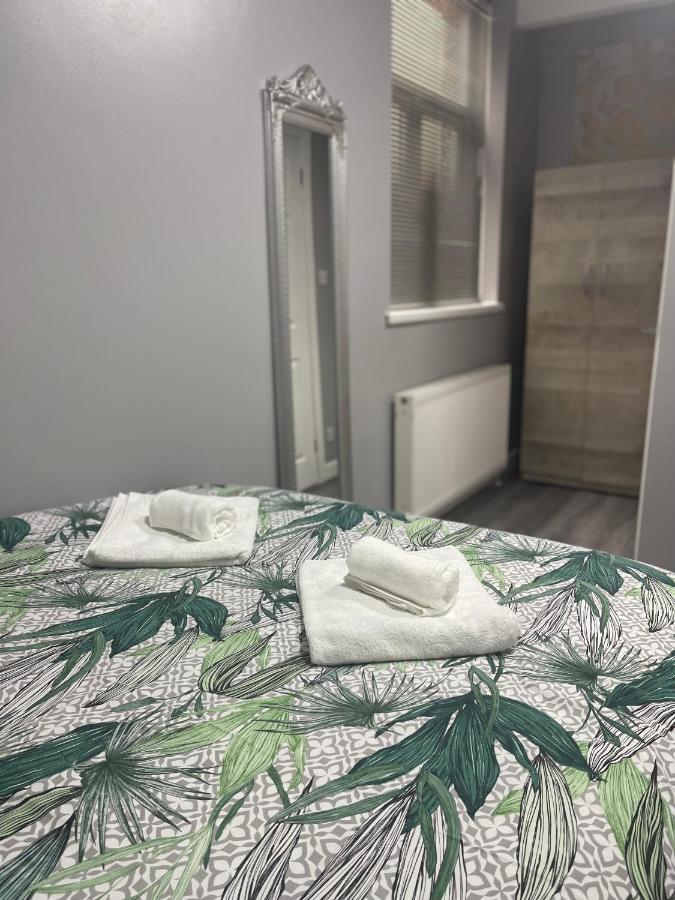 Grays Accommodation B&B Zewnętrze zdjęcie