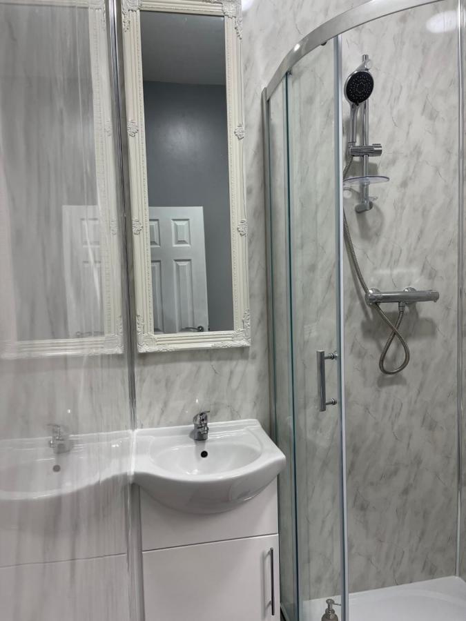 Grays Accommodation B&B Zewnętrze zdjęcie