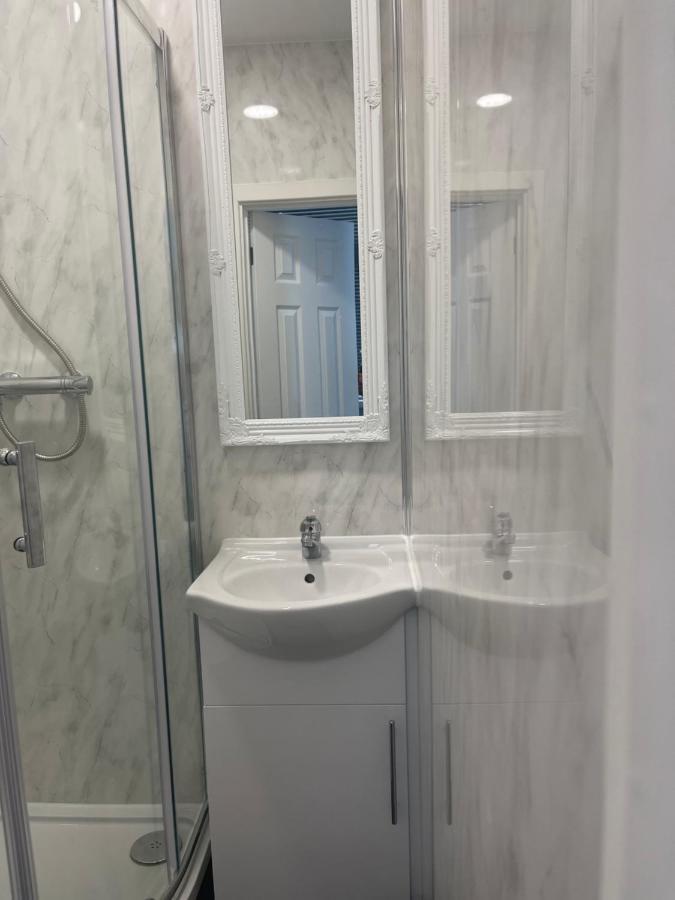 Grays Accommodation B&B Zewnętrze zdjęcie